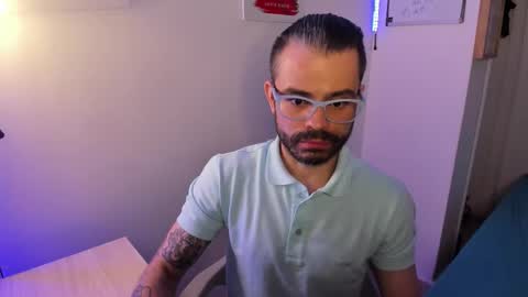     online show from February 20, 5:04 am