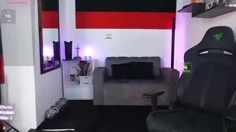 Snapshot of magnus_savage chatting on September 17, 3:46 pm If you want me to use the Lovense please let me know -- online show from September 17, 3:46 pm