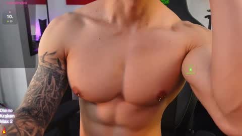 Snapshot of magnus_savage chatting on October 5, 4:16 pm If you want me to use the Lovense please let me know -- online show from October 5, 4:16 pm