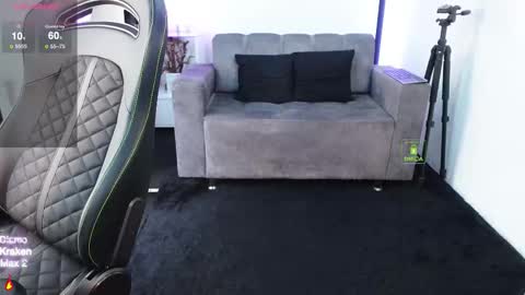 Snapshot of magnus_savage chatting on November 16, 4:34 pm If you want me to use the Lovense please let me know -- online show from November 16, 4:34 pm