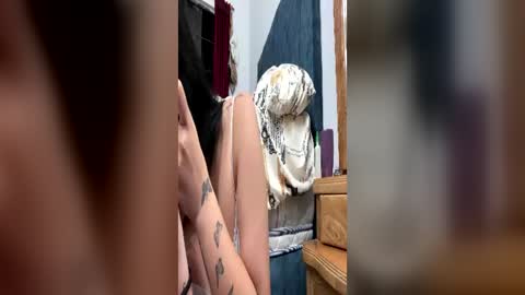 magy_18 online show from July 1, 2:35 am