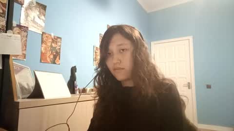 Anika online show from April 17, 3:15 pm