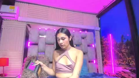 Snapshot of mahiara_hot chatting on June 9, 1:45 pm mahiara hot online show from June 9, 1:45 pm