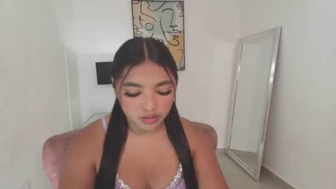 Snapshot of mai_ktalil chatting on June 18, 4:46 am Marianna online show from June 18, 4:46 am