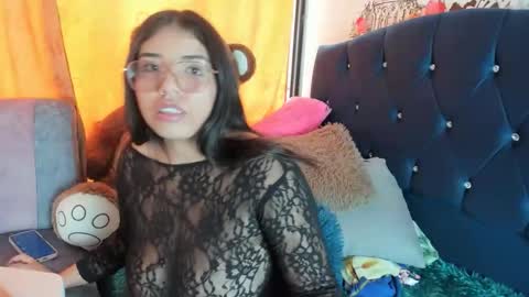 Snapshot of maia__diamont chatting on January 13, 3:17 pm MAIA online show from January 13, 3:17 pm