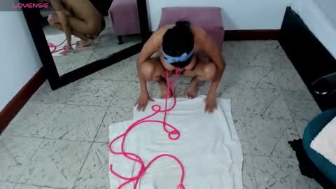 Snapshot of maia_davies chatting on January 12, 6:16 pm Maia online show from January 12, 6:16 pm