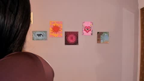 Snapshot of maia_w10 chatting on April 27, 12:25 pm Maia online show from April 27, 12:25 pm