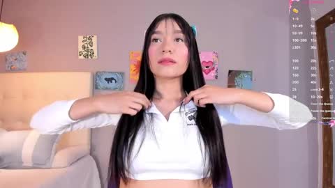 Snapshot of maia_w10 chatting on May 11, 12:22 pm Maia online show from May 11, 12:22 pm