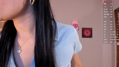 Snapshot of maia_w10 chatting on May 30, 12:24 pm Maia online show from May 30, 12:24 pm