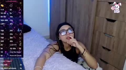    t  online show from February 25, 3:52 am