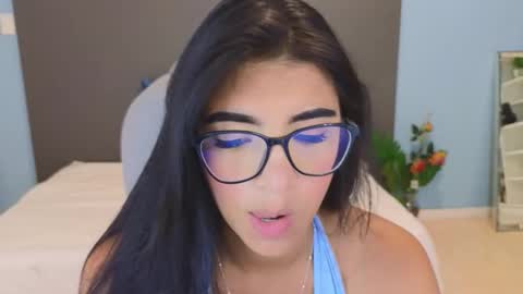 Maiaa Ruiz  online show from October 16, 2:51 pm
