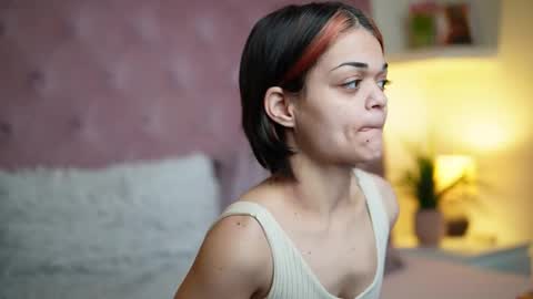  Maia  online show from January 18, 7:50 pm