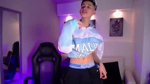 Maik Carver online show from January 8, 5:43 am