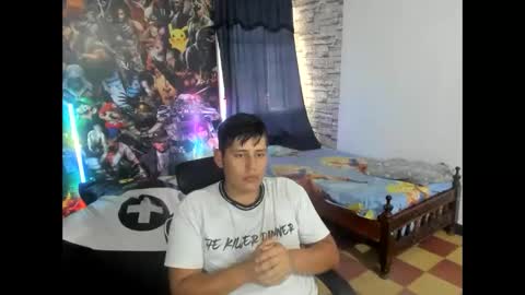 maiker lozano online show from October 22, 6:51 pm