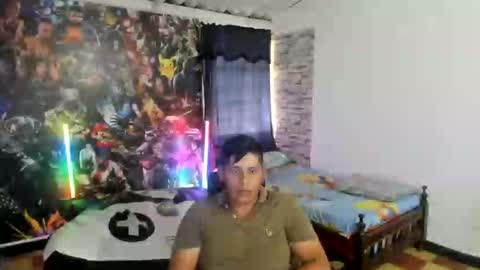 maiker lozano online show from October 23, 7:01 pm