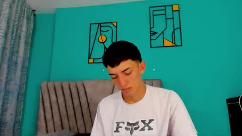 Maikol online show from April 3, 12:25 pm