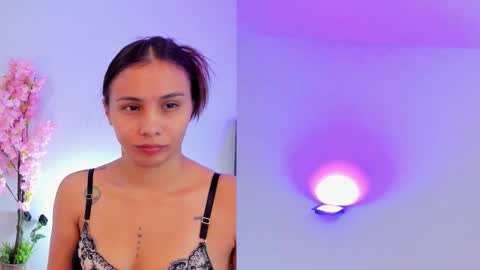 Maily  online show from February 1, 7:45 pm