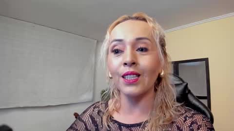 Carolina Barrantes Munera online show from September 12, 11:21 am