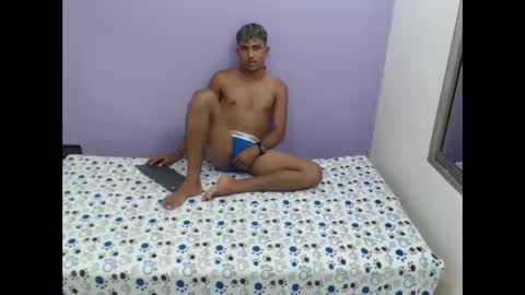 Snapshot of mairk18 chatting on February 1, 6:40 pm MAIRK online show from February 1, 6:40 pm