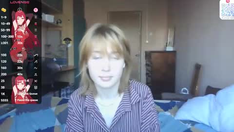 Evie online show from July 5, 3:52 pm