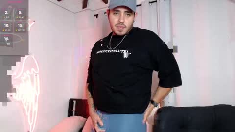 maison_xmed online show from April 13, 7:41 pm