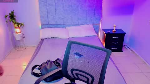 MAITE STONE1 online show from November 25, 3:28 am