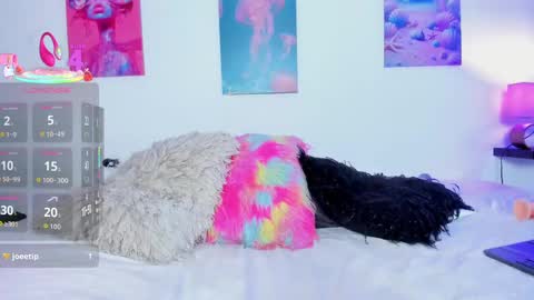 Snapshot of maithe_022 chatting on September 24, 7:50 pm mai online show from September 24, 7:50 pm