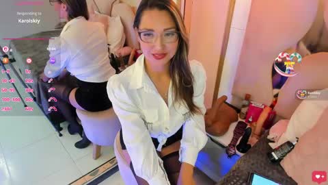 Snapshot of maiyajoness chatting on May 14, 5:03 am maiyajoness online show from May 14, 5:03 am