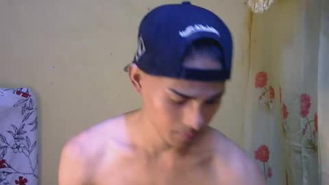 Snapshot of majestic_anne chatting on May 16, 11:53 am Annalyn online show from May 16, 11:53 am