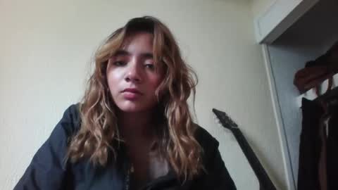 Snapshot of majo_gomezz chatting on September 18, 5:15 pm majo_gomezz online show from September 18, 5:15 pm