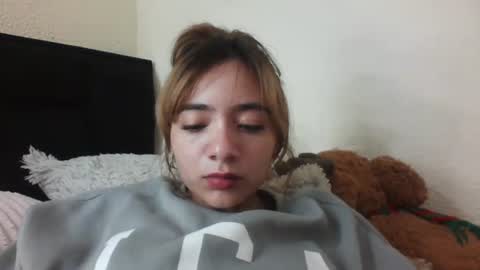 Snapshot of majo_gomezz chatting on September 19, 11:38 pm majo_gomezz online show from September 19, 11:38 pm