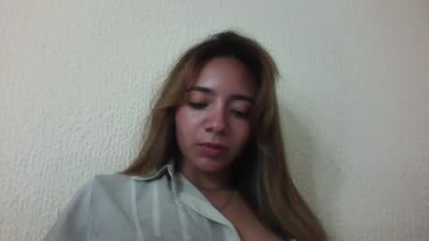 Snapshot of majo_gomezz chatting on September 30, 1:10 am majo_gomezz online show from September 30, 1:10 am