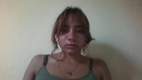 Snapshot of majo_gomezz chatting on October 19, 9:48 pm majo_gomezz online show from October 19, 9:48 pm