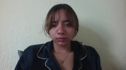 Snapshot of majo_gomezz chatting on October 20, 4:07 pm majo_gomezz online show from October 20, 4:07 pm