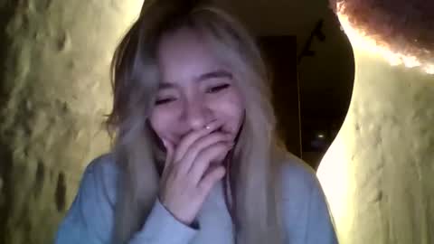 Snapshot of majo_gomezz chatting on December 3, 4:53 am majo_gomezz online show from December 3, 4:53 am