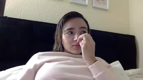 majo_gomezz online show from April 17, 11:41 pm