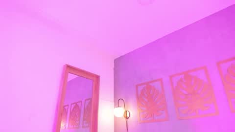 Snapshot of majo_rose chatting on December 20, 6:48 pm MAJO ROSE online show from December 20, 6:48 pm