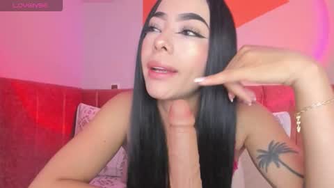 Snapshot of majoogomez chatting on September 19, 9:22 am Majo Gomez online show from September 19, 9:22 am