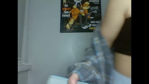 make_mesmile online show from March 30, 6:31 pm