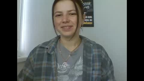 make_mesmile online show from April 7, 6:25 am