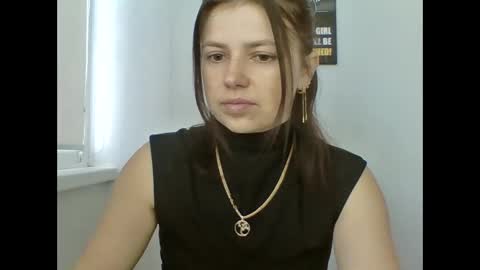 make_mesmile online show from April 13, 6:30 am