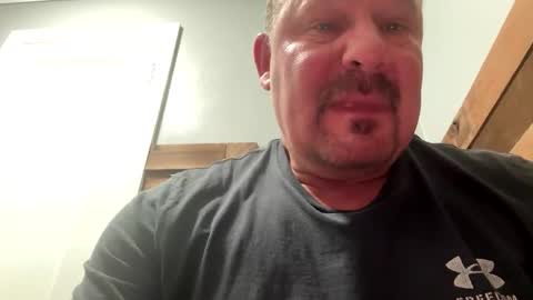 makeyousquirt1969 online show from January 18, 9:40 pm