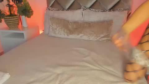 Call Me  Mala   online show from March 30, 6:53 pm