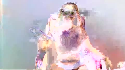 Snapshot of malaika_8008 chatting on March 3, 12:33 pm Malaika online show from March 3, 12:33 pm