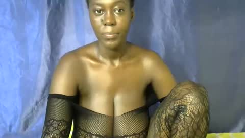 Snapshot of malaika_musa chatting on May 1, 7:13 am malaika_musa online show from May 1, 7:13 am