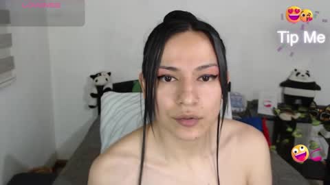 Mariapau online show from March 12, 2:01 pm