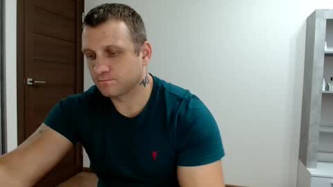malchyshka online show from October 14, 10:49 am