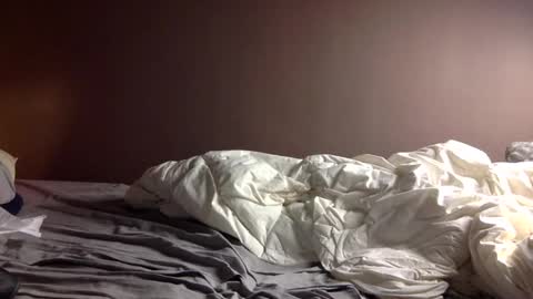 malefrench1 online show from February 17, 5:26 am