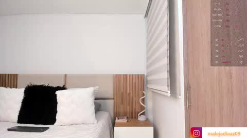 Maleja Diaz online show from February 12, 5:41 pm