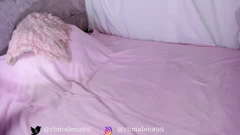 Snapshot of malena99_ chatting on October 24, 5:42 pm malena99_ online show from October 24, 5:42 pm